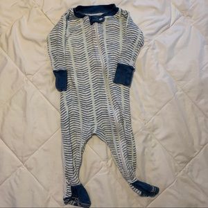 Burt’s bees sleeper